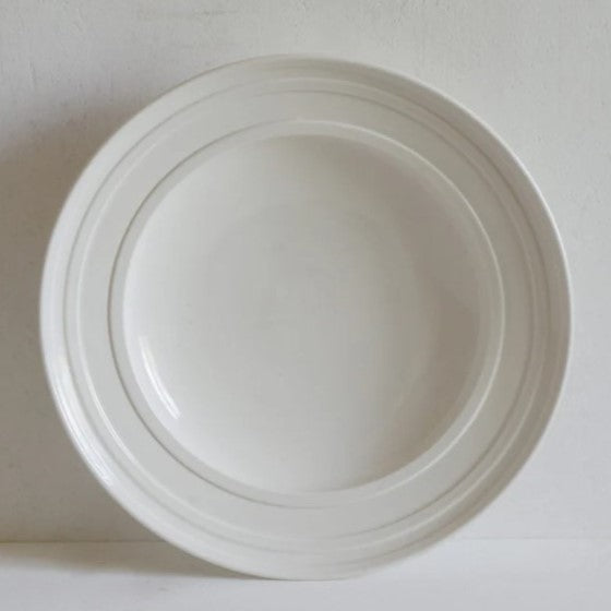 Classical Porcelain 9.5" Shallow Bowl