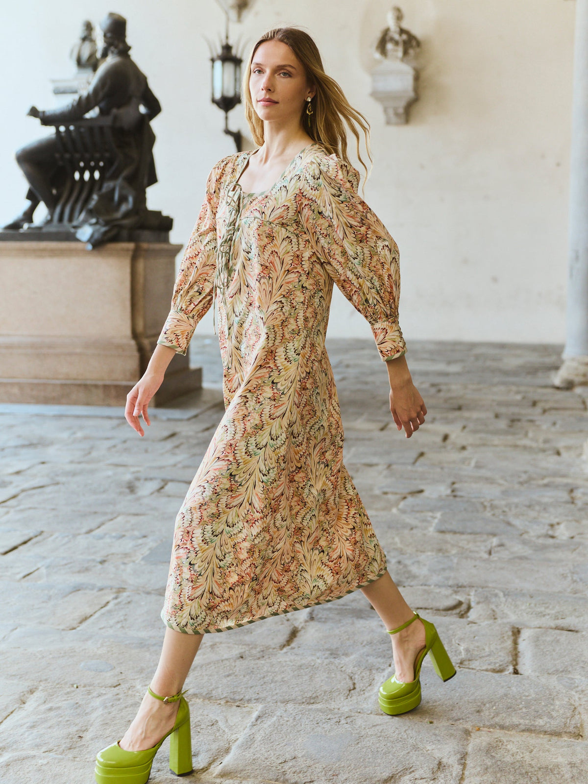 Tara Dress in Peacock Garden