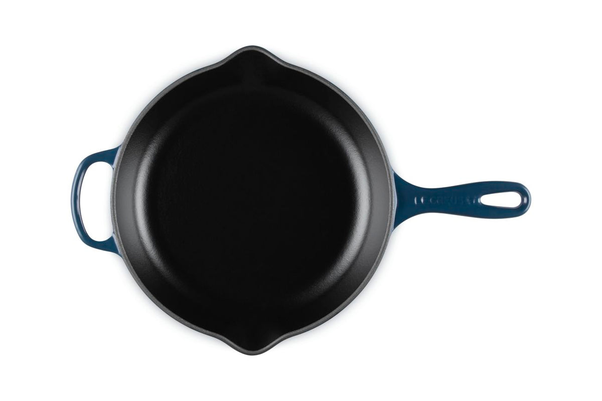 Signature Round Skillet in Nuit