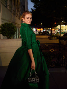 Effortlessly Elegant Gown In Emerald Green