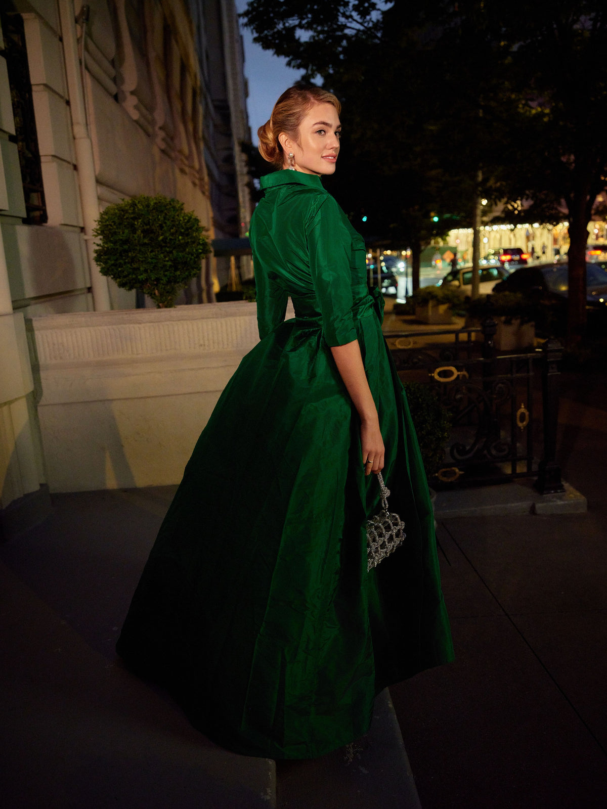 Effortlessly Elegant Gown In Emerald Green