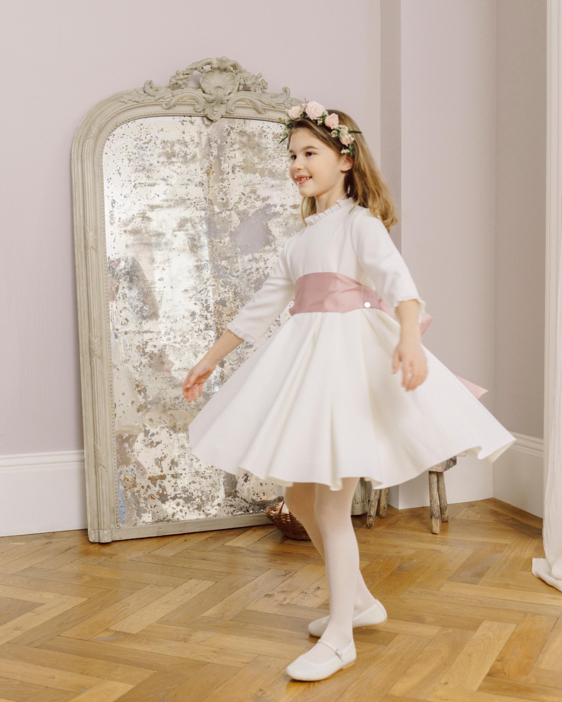 Girl Dress white with a big pink bow - Eugenie
