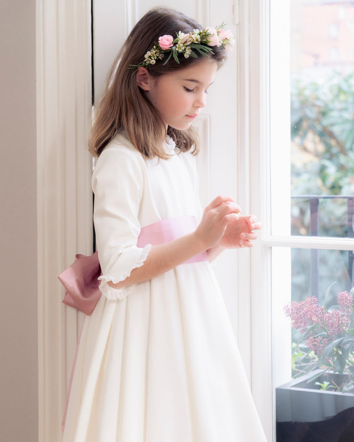 Girl Dress white with a big pink bow - Eugenie