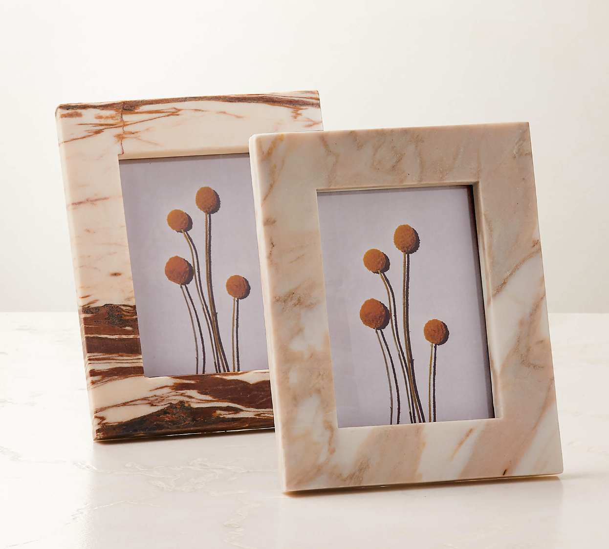 Ceyne Golden Calacatta Marble Picture Frame 5''x7''