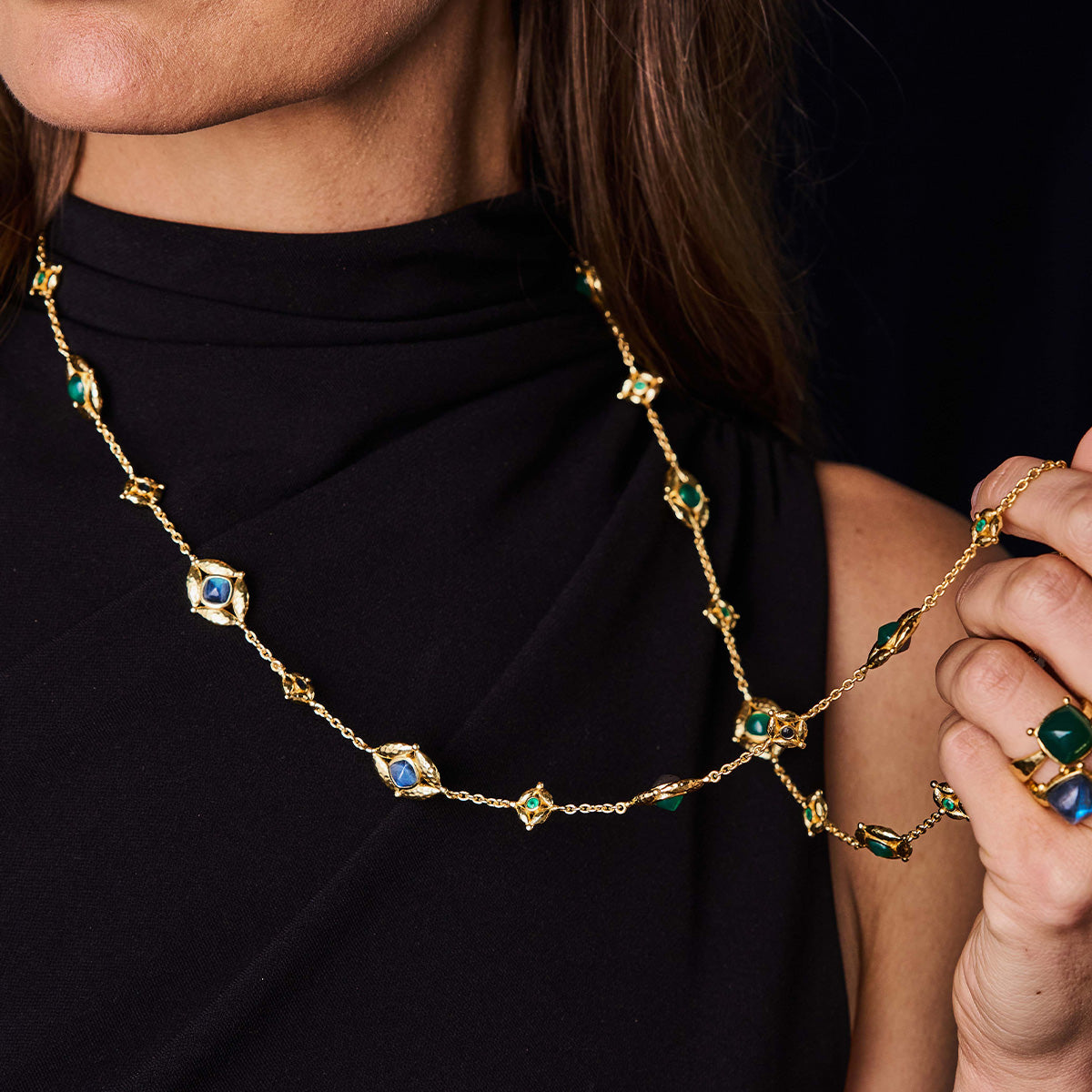 Mystic Eye Double-Sided Necklace in Blue Labradorite & Green Onyx