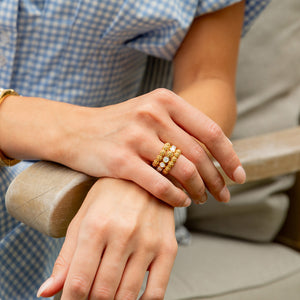 Berry Icon Ring in Gold