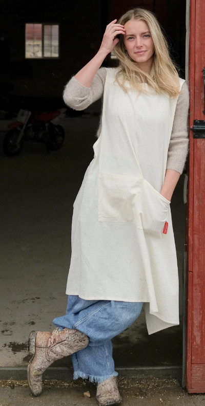 Adult Jour Apron in Cream