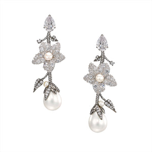 Cyclamen Pearl Earrings