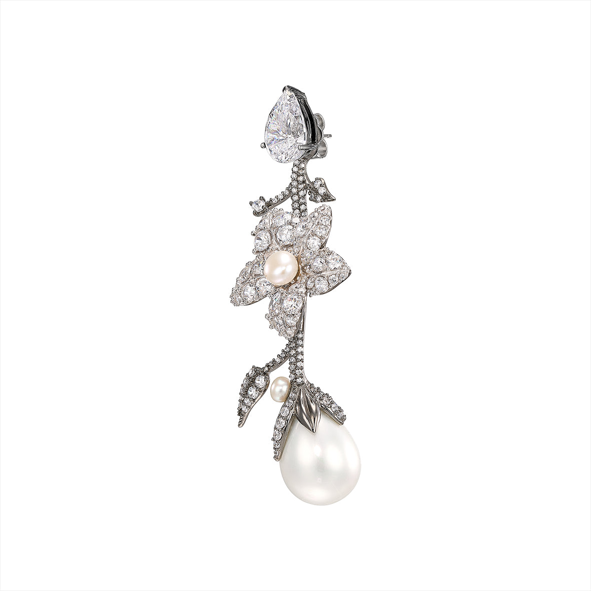 Cyclamen Pearl Earrings