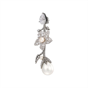 Cyclamen Pearl Earrings