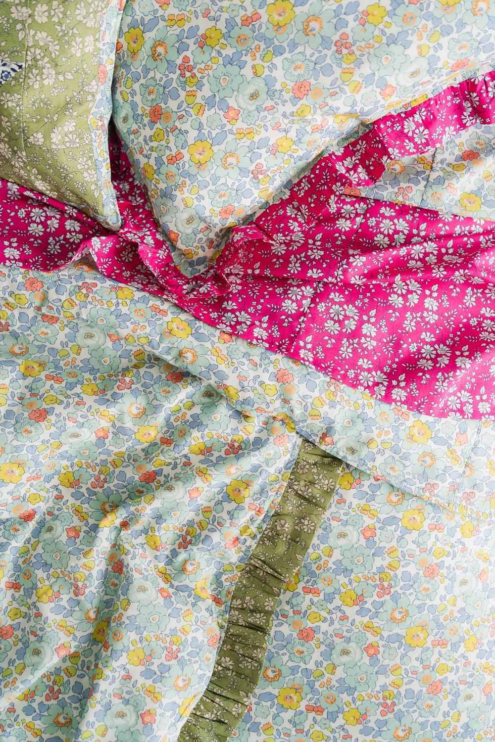 Flat Top Sheet made with Liberty Fabric BETSY SAGE - Coco & Wolf