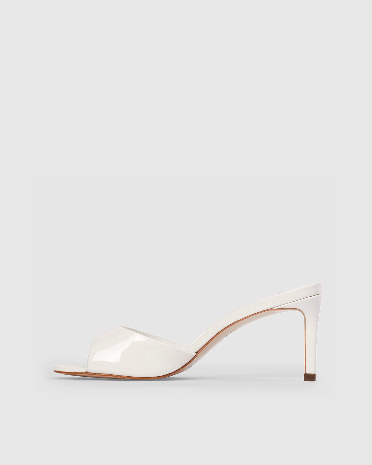 Freddie 65 in Coconut Patent Leather