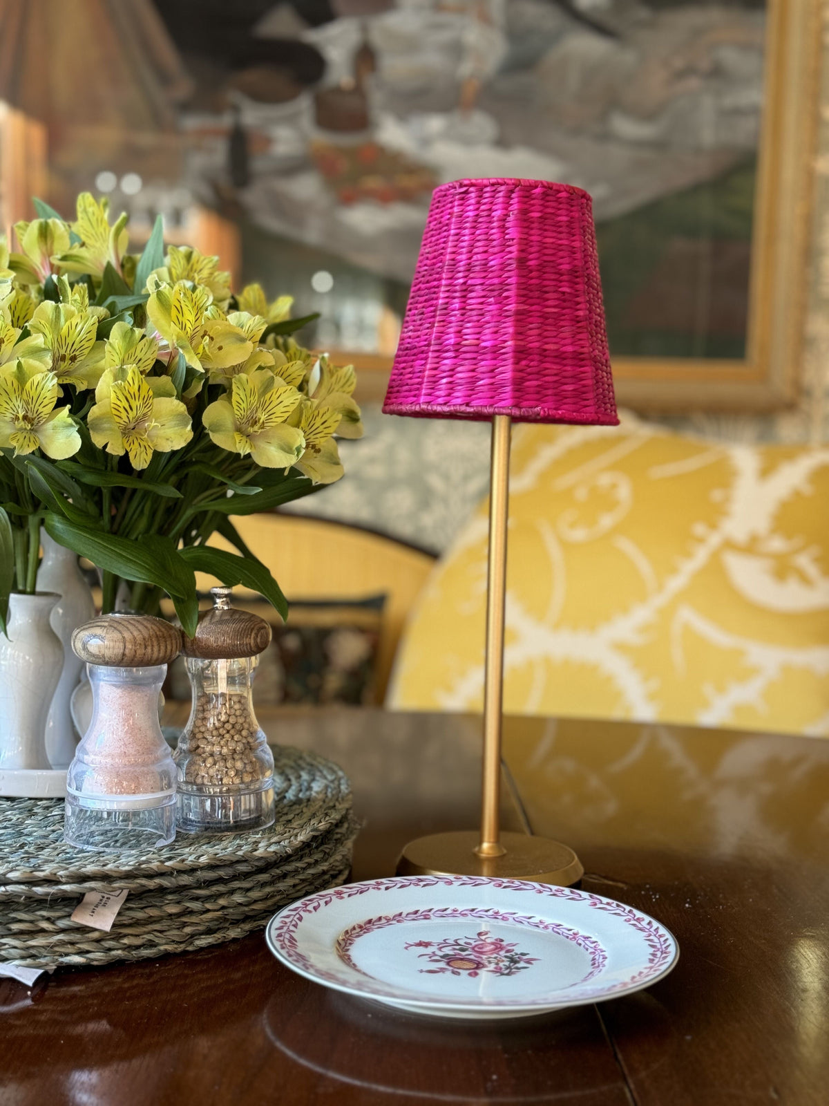 Small Seagrass Shade Cover Empire Fuchsia