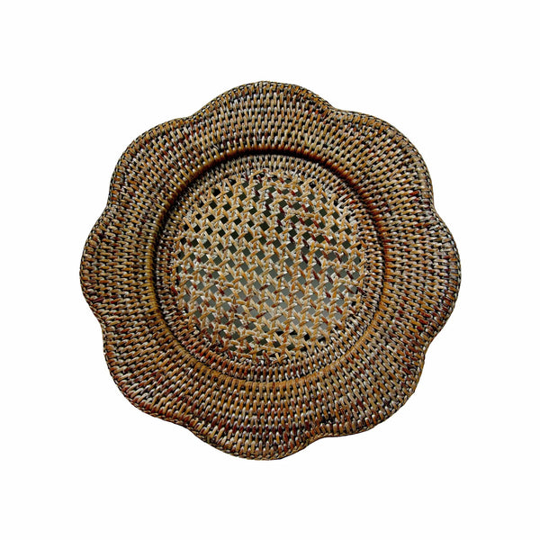 Rattan Scalloped Round Charger Plate