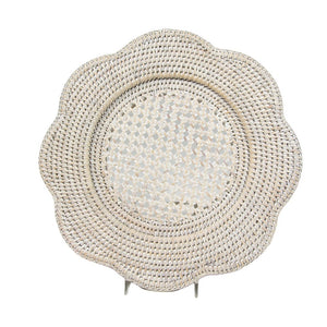 Rattan Scalloped Round Charger Plate in Cream