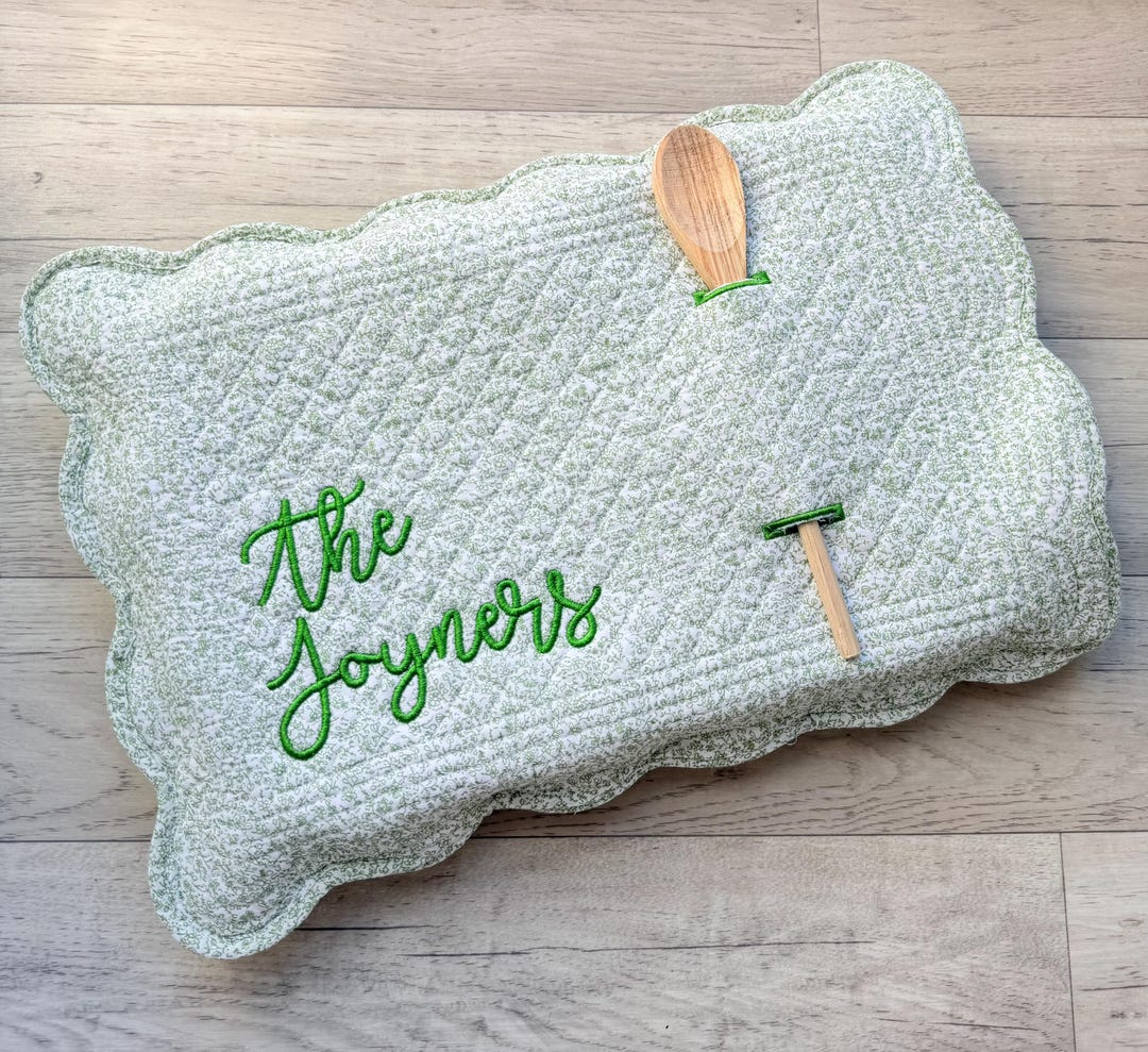 Casserole Dish Cover | Embroidered | Quilted | Personalized Gift