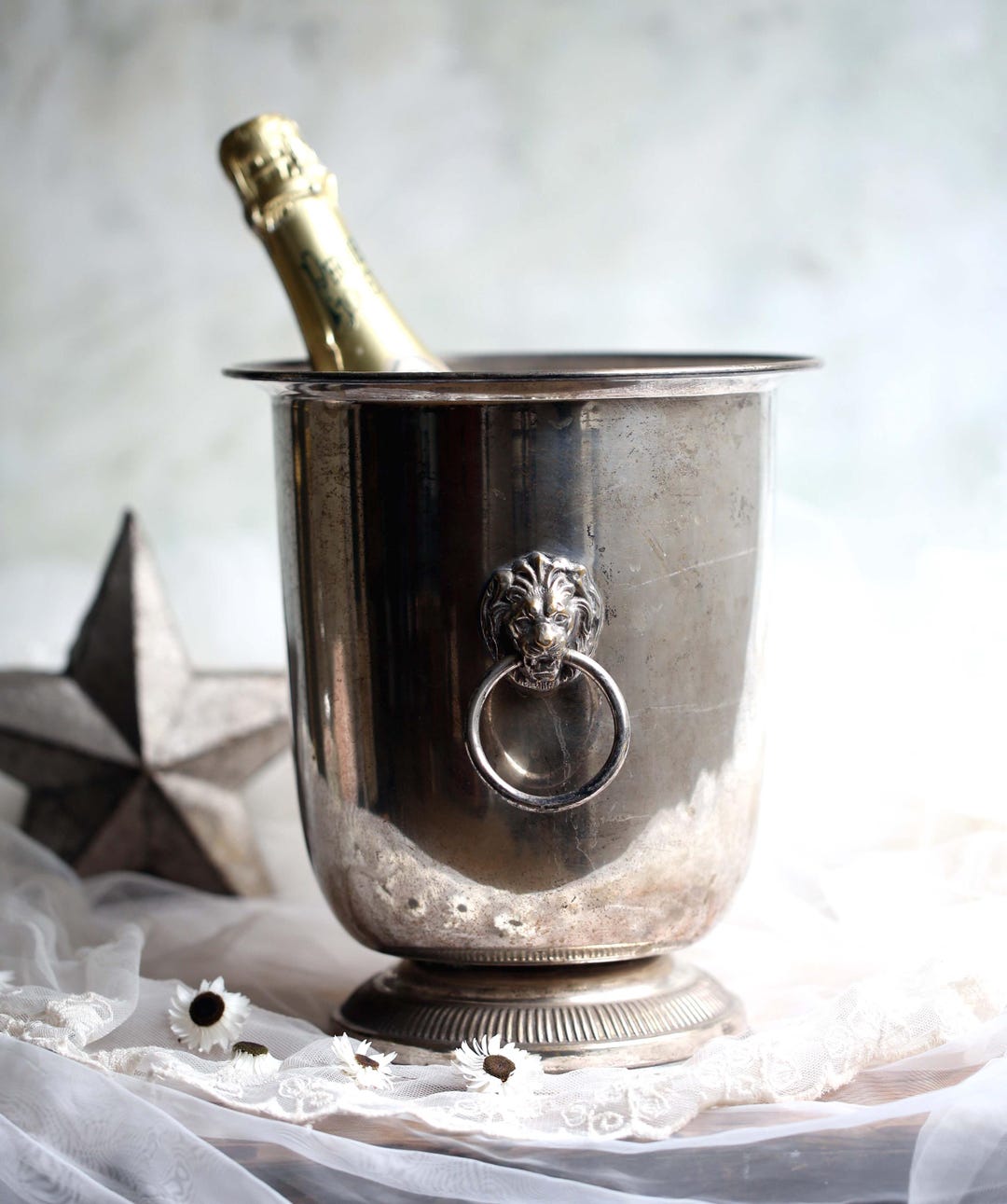 Antique Silver Plate Lions Head Champagne Ice Bucket