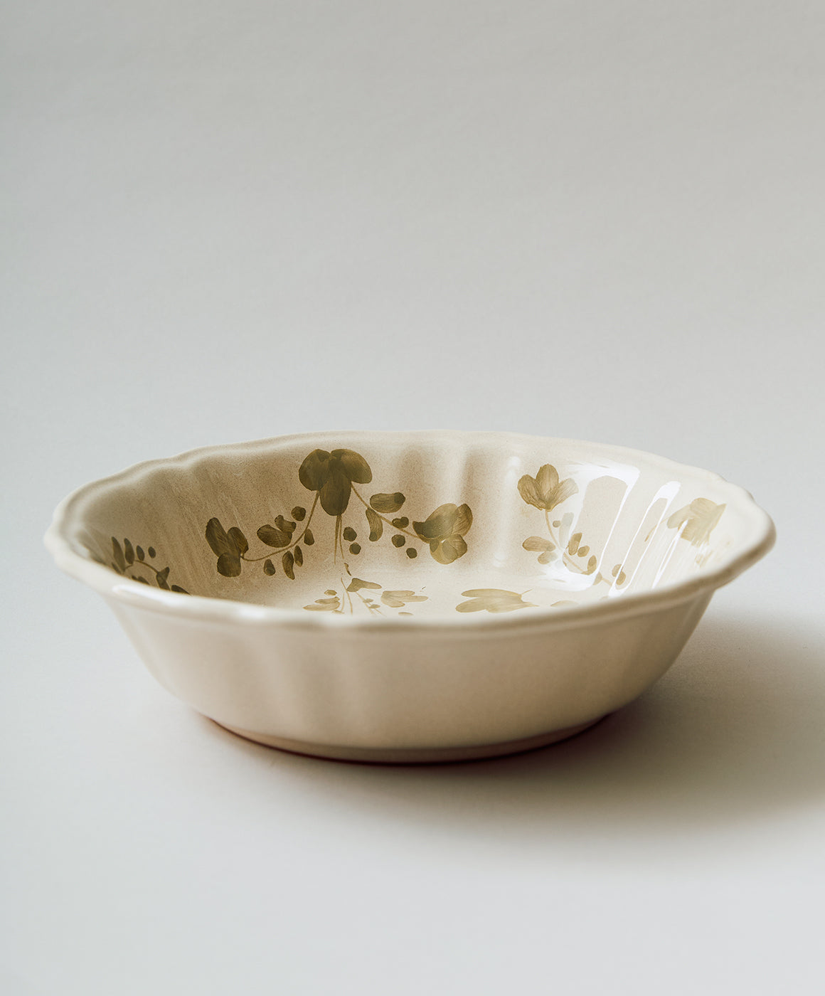 Flora Extra Large Serving Bowl in Ecru