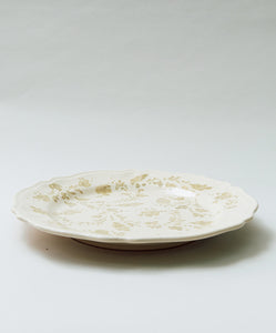 Flora Small Serving Plate in Ecru