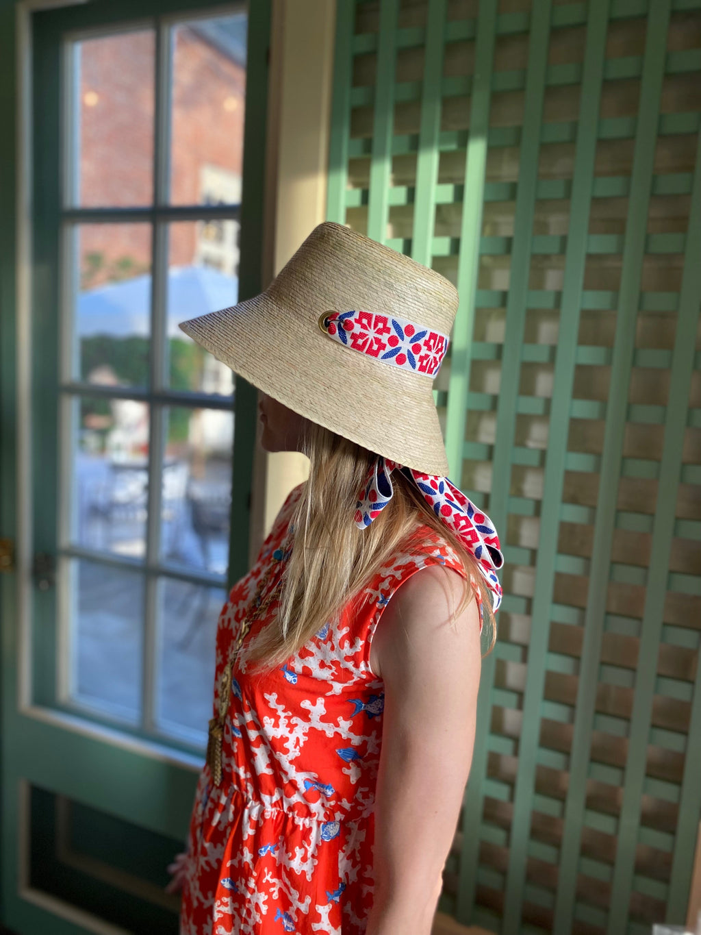 Clematis Bucket Hat in Vintage Blue Azure Tapestry Short Ribbon
