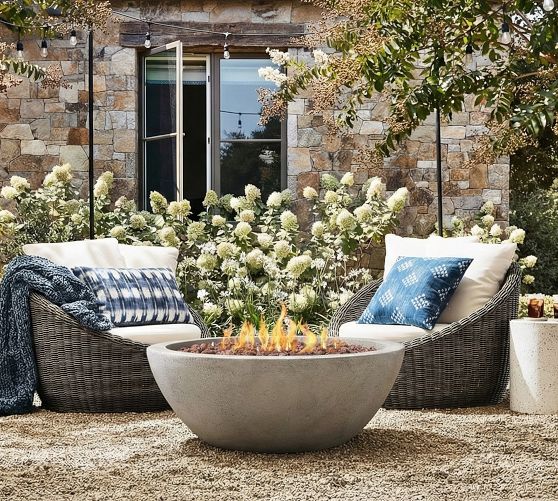 Blackwell Concrete Oval Fire Pit