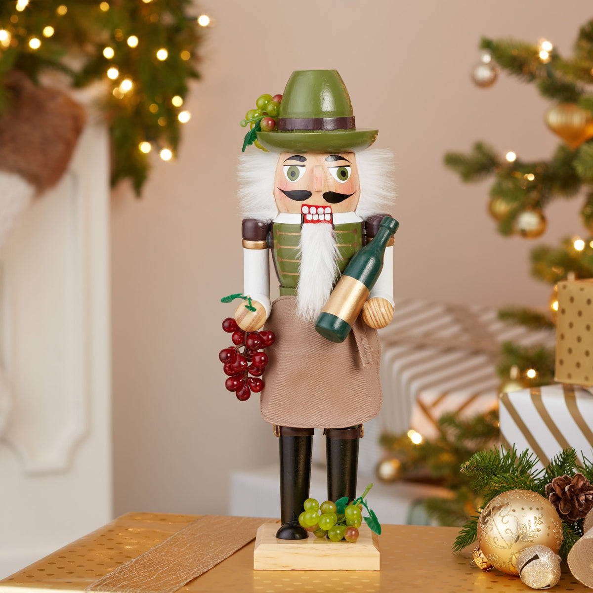 Wooden Wine Grower Nutcracker