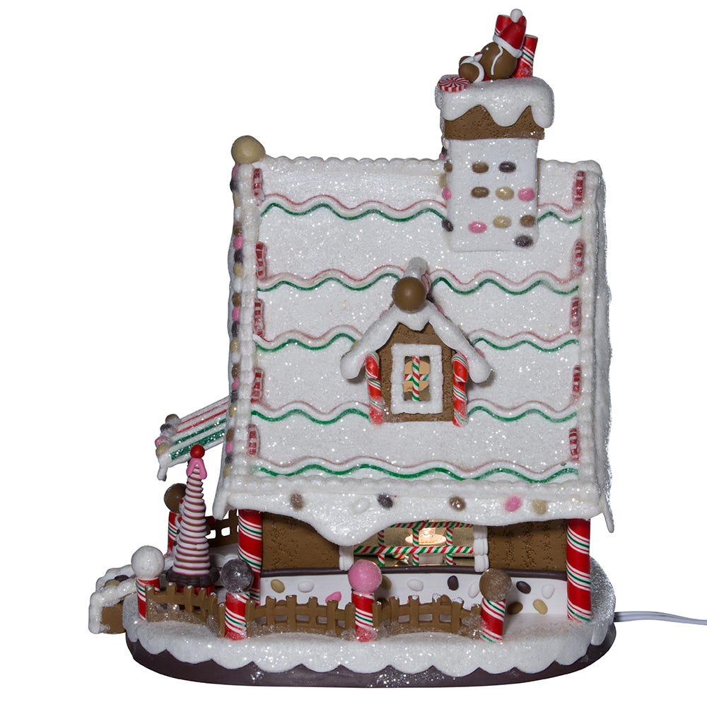 Lighted Christmas Gingerbread House