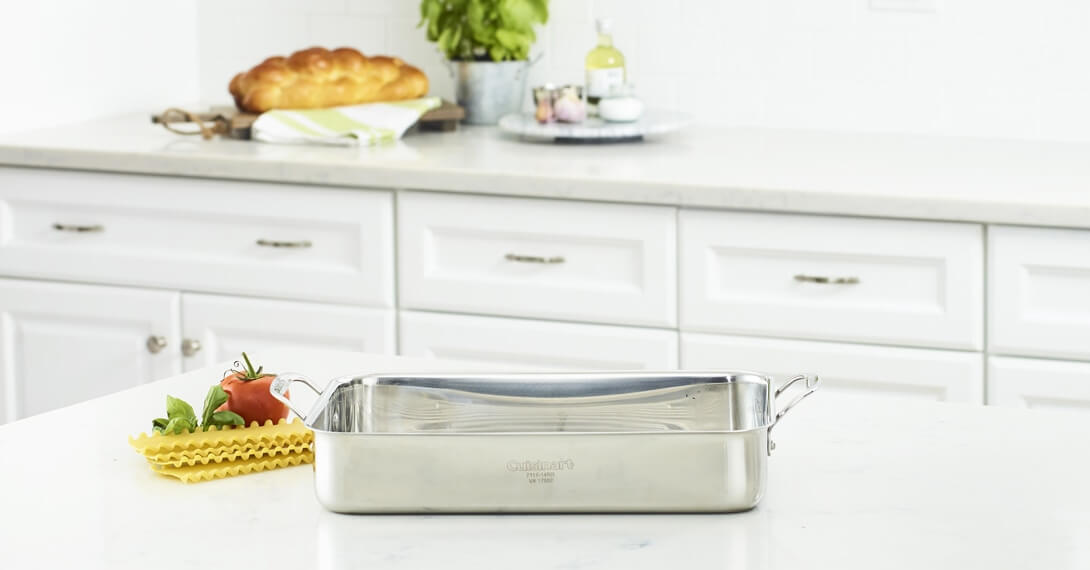 14" Lasagna Pan with Stainless Roasting Rack in Stainless Steel