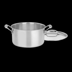 Chef's Classic® Stainless 6 Quart Stockpot with Cover in Stainless Steel