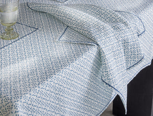 Laksha table setting detail