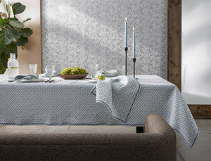 Laksha table setting lifestyle