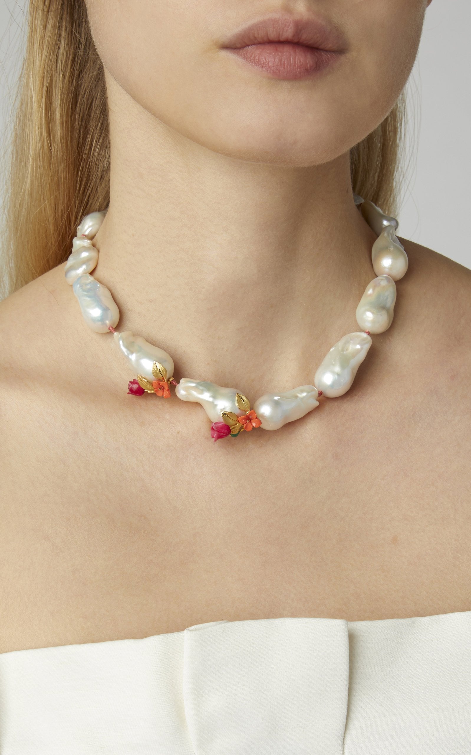 Power Pearl Necklace in Fuschia & Coral