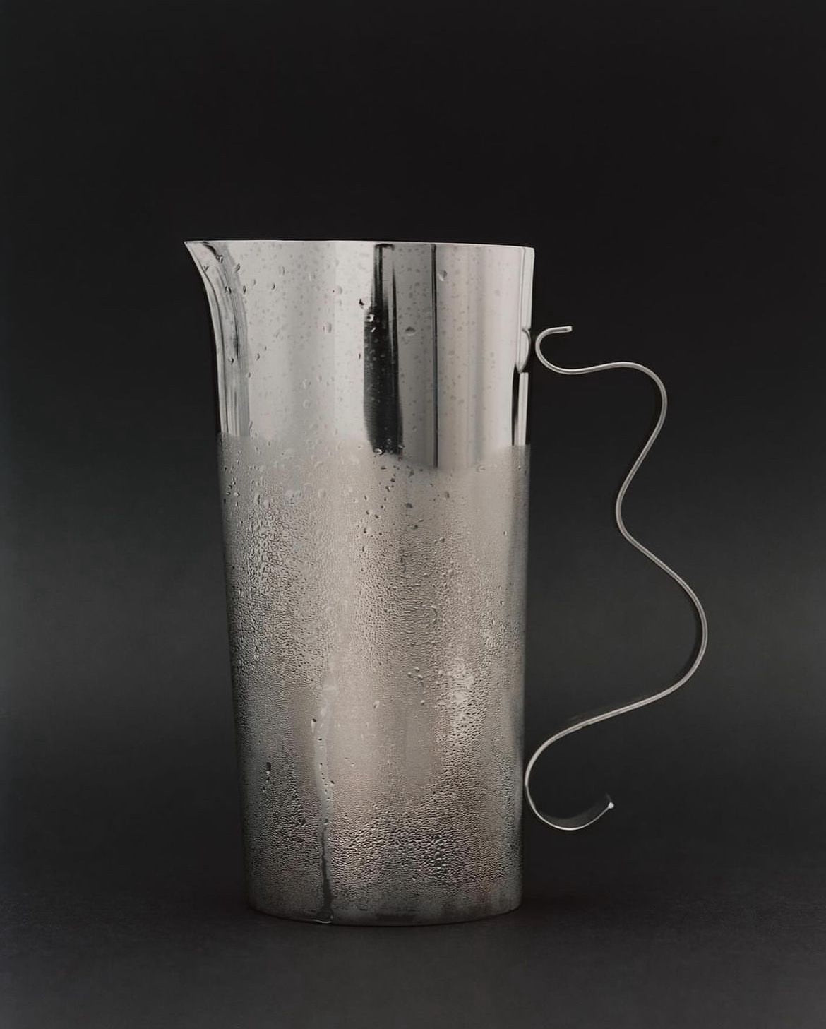 "Squiggle" Pitcher