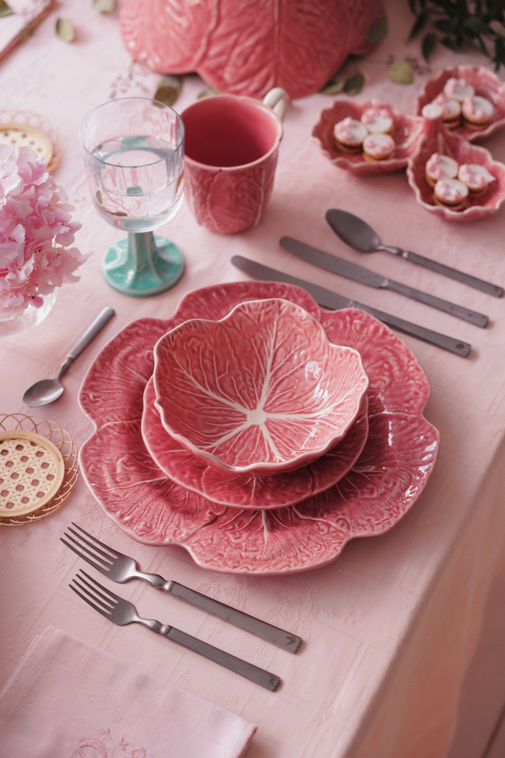 Cabbage Cereal Bowl in Pink