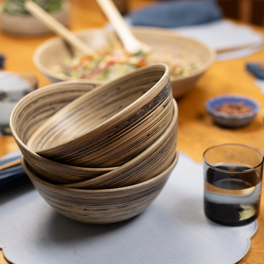 Bamboo Salad Bowl in Black, Set of 4