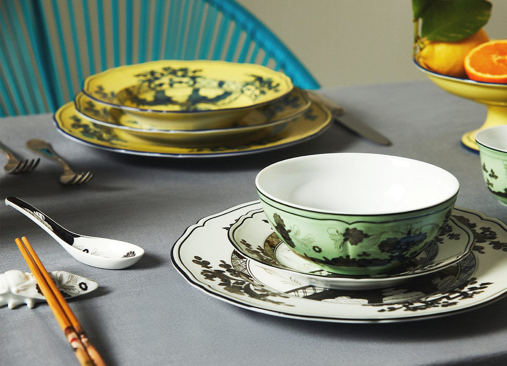 Oriente Italiano Soup Plate in Pervinca