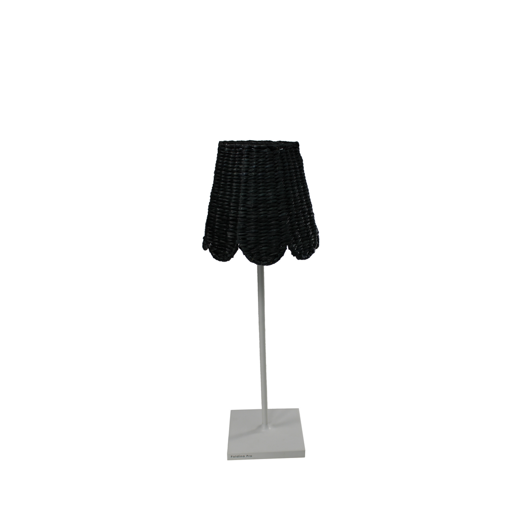 Small Seagrass Shade Cover Scalloped in Black