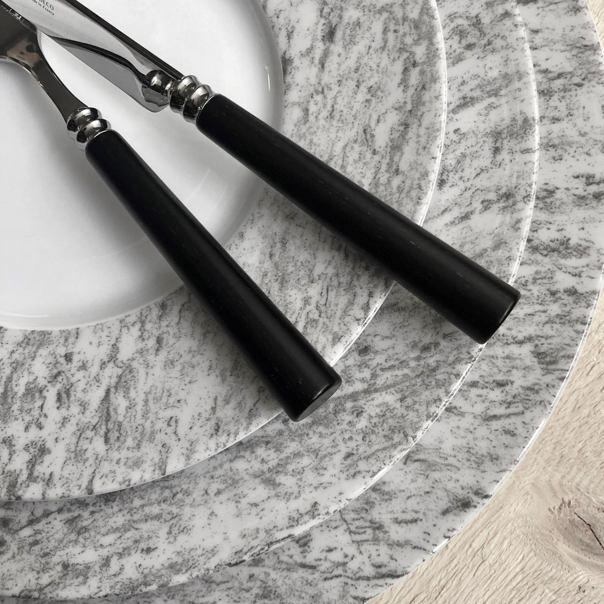 Marat Place Setting in Black Wood, Set of 5