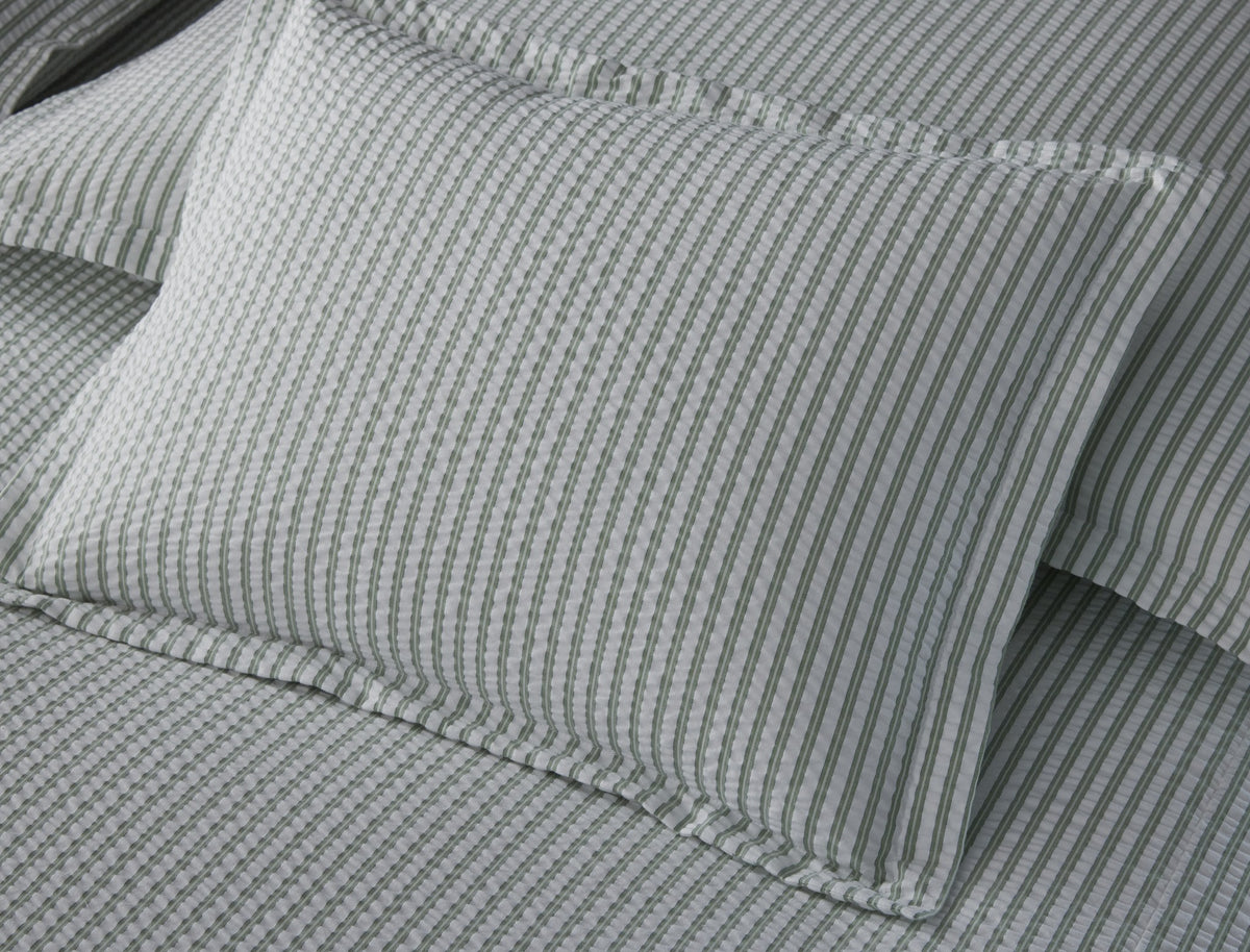 Matteo Coverlet fabric detail