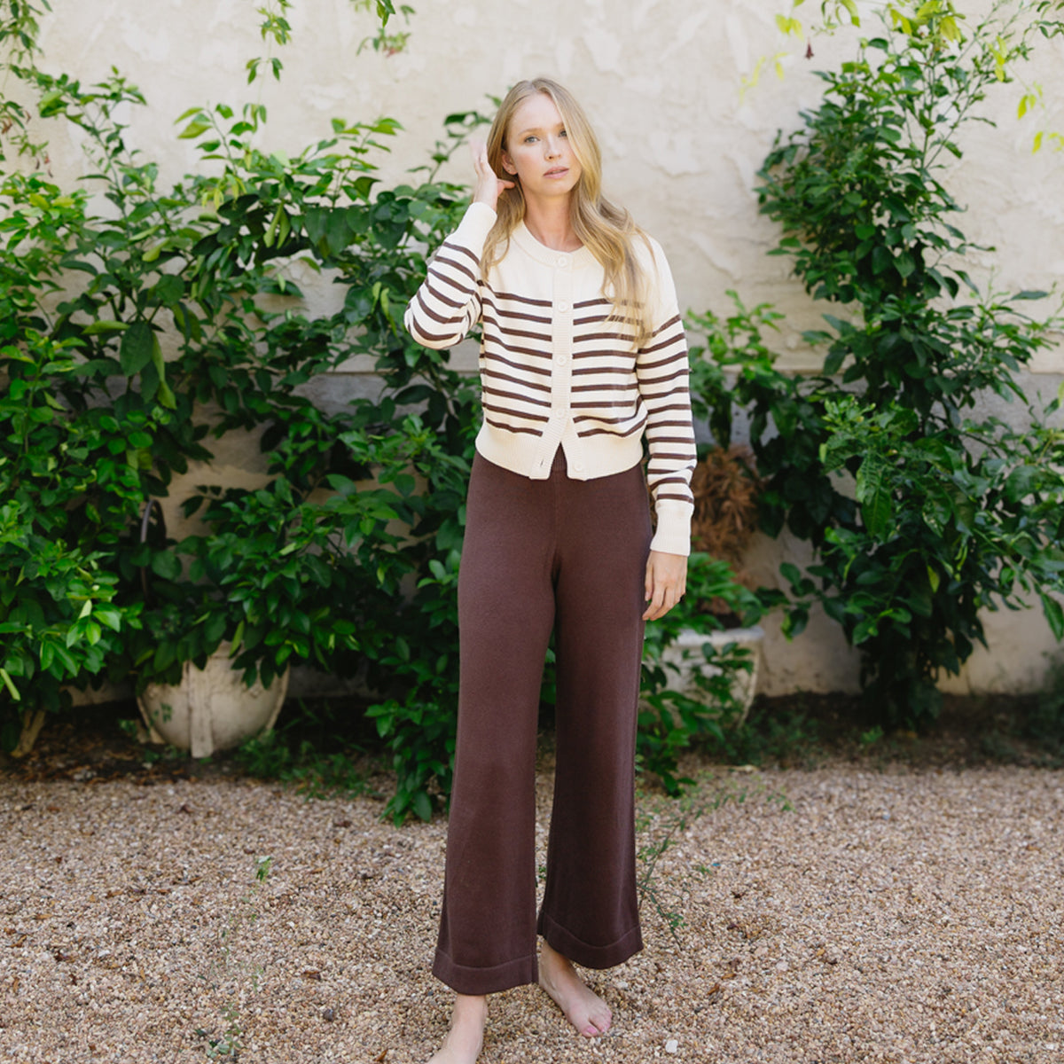 Women’s Cream and Brown Stripe Cropped Knit Cardigan