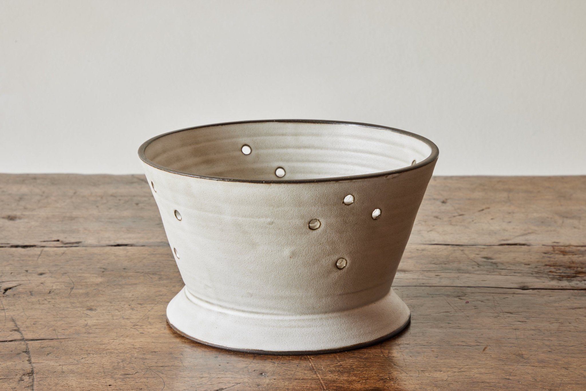Ceramic Colander in White