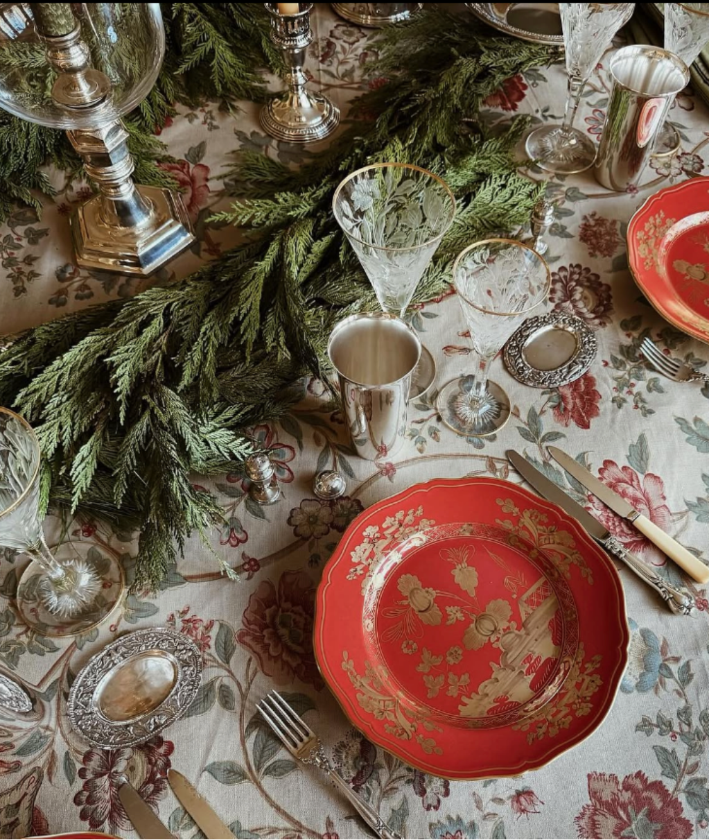 Oriente Italiano Dessert Plate in Rubrum