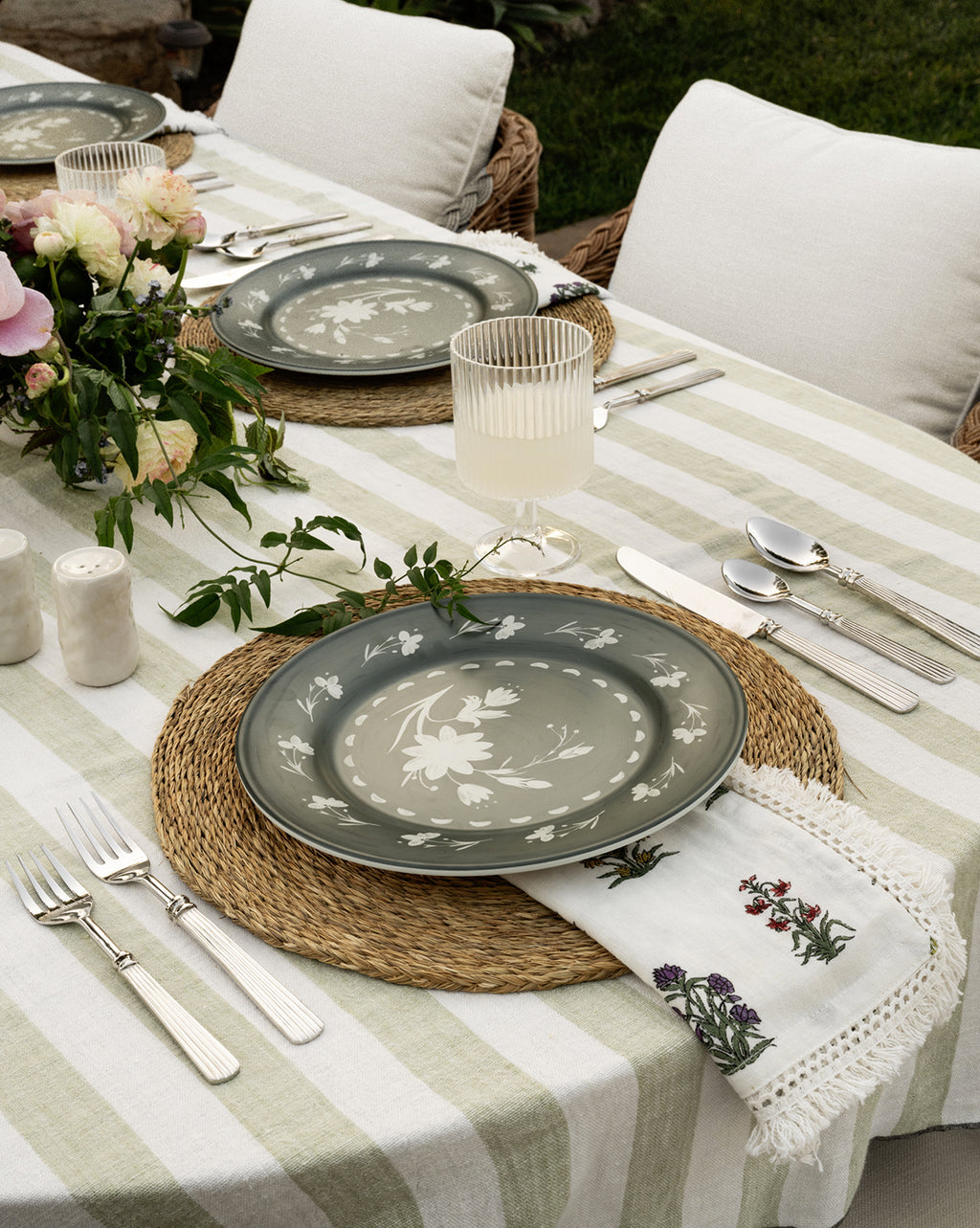 (Set of 4) Fontaine Melamine Dinner Plate