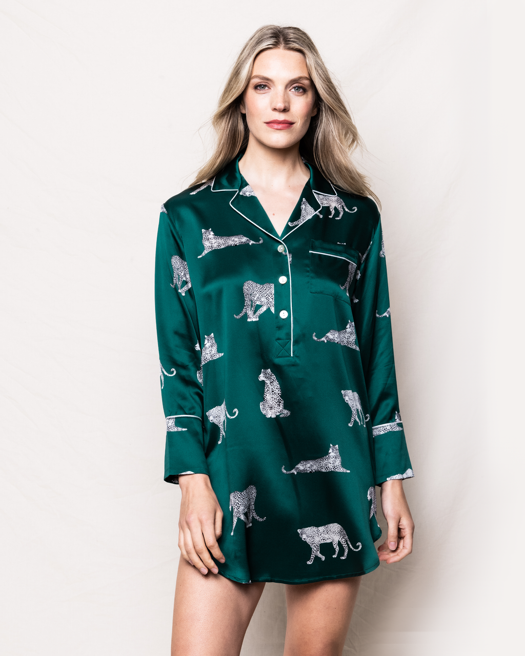 Women’s Silk Nightshirt in Panthère de Luxe