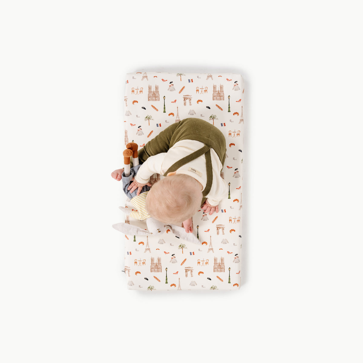 Paris@overhead of baby on the paris padded micro+