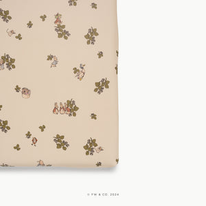 Peter Rabbitª (on sale)@deboss detail of Peter Rabbitª padded micro+