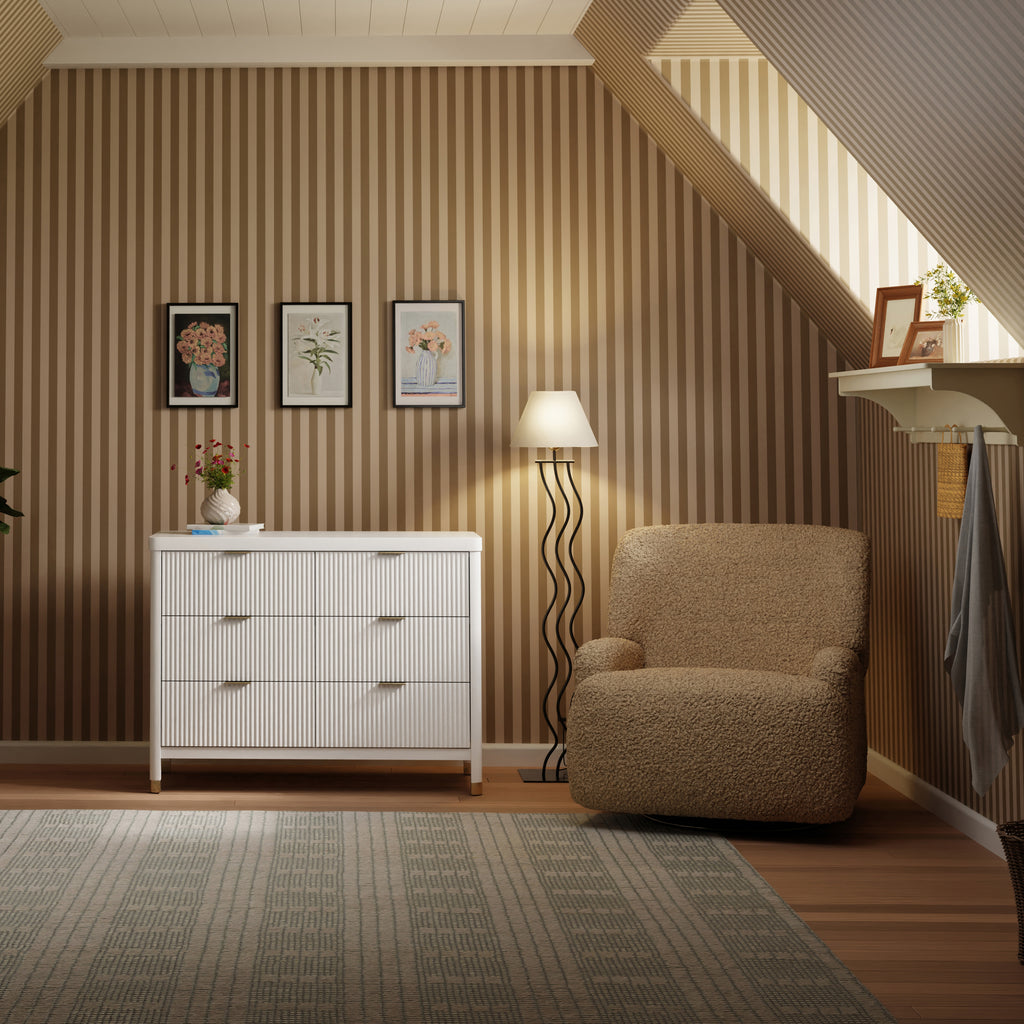 Winslow Extra Wide Recliner and Swivel Glider in Cortado Shearling