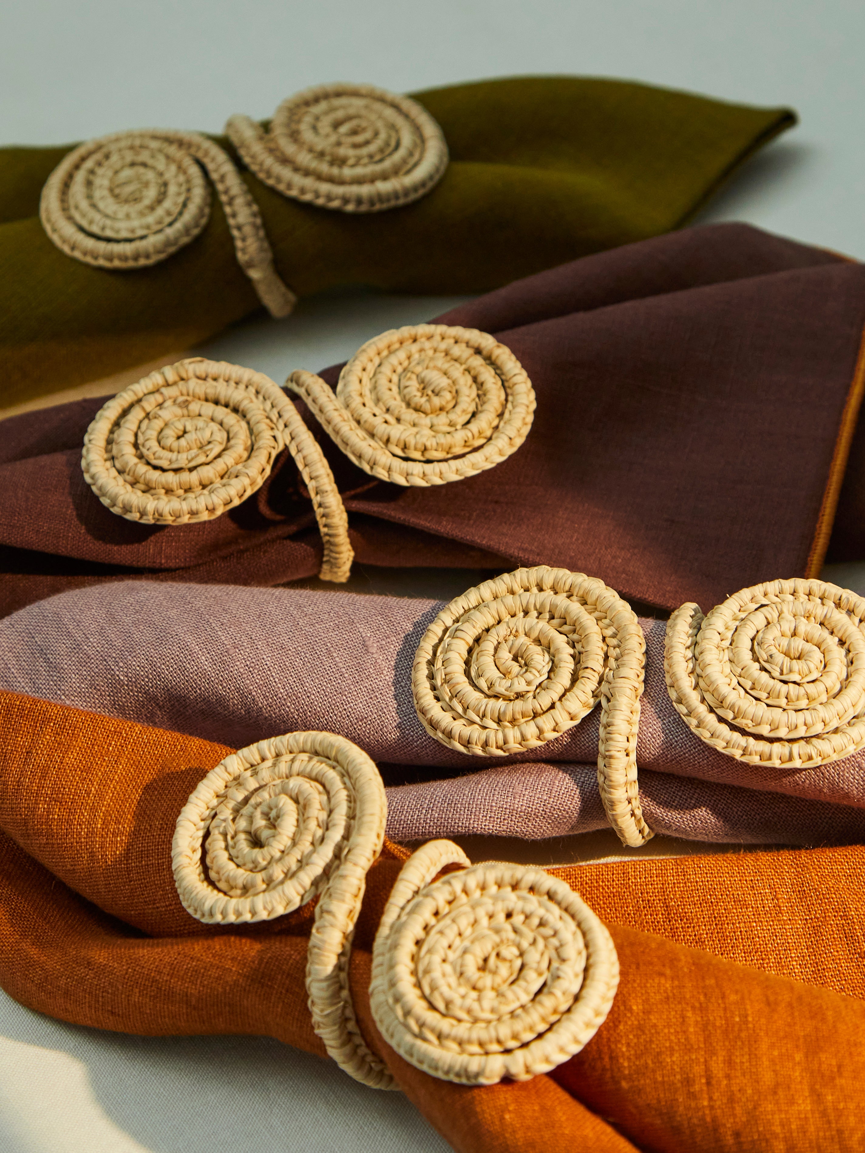 Coro Cora Spiral Handwoven Iraca Palm Napkin Rings (Set of 4)