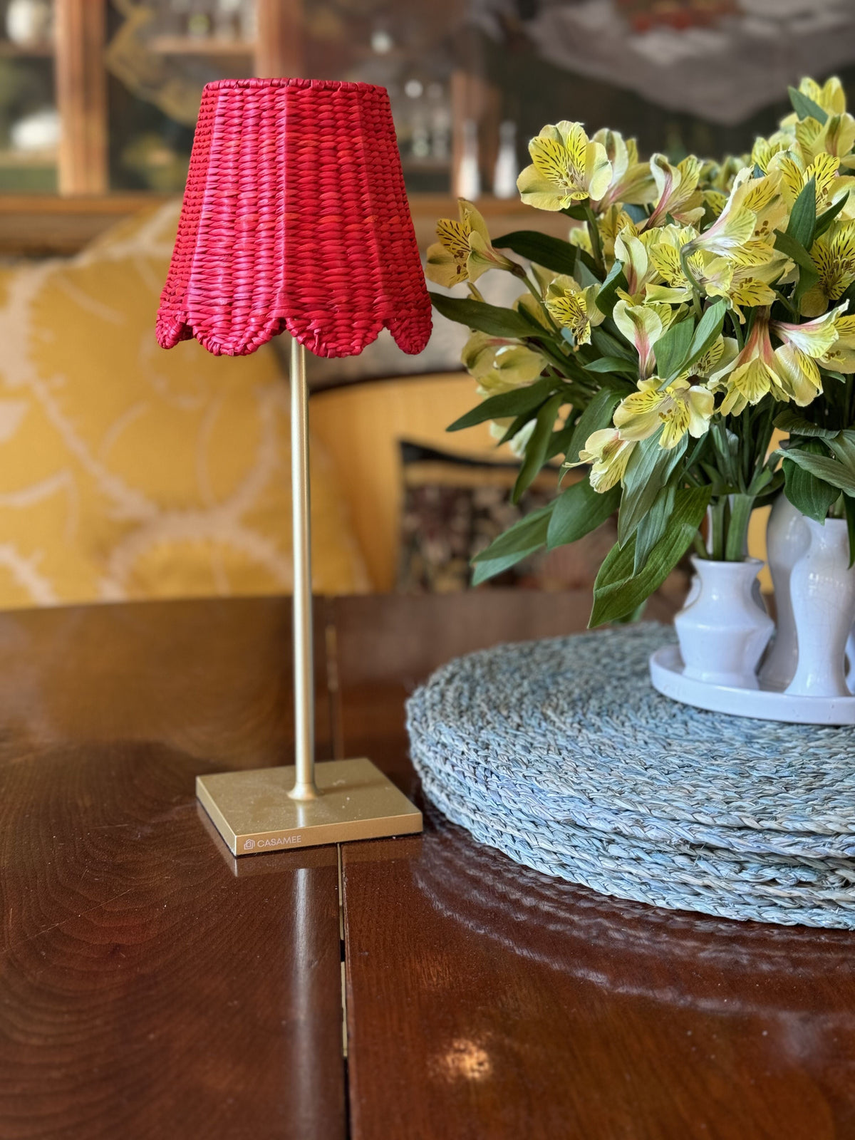 Small Seagrass Shade Cover Scalloped in Red
