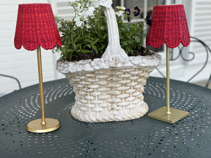 Small Seagrass Shade Cover Scalloped in Red